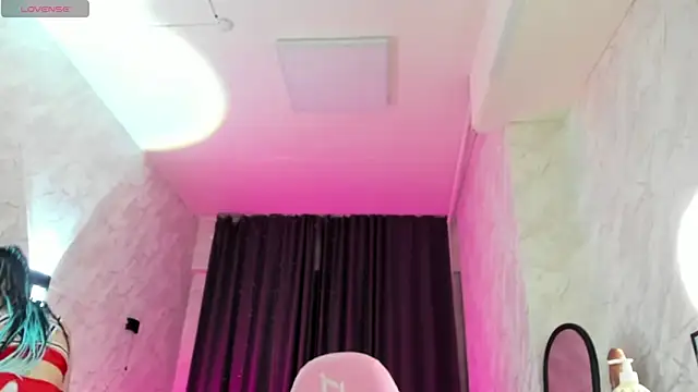 Kira yoon online show from 11-09-25, 12:42