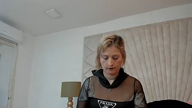 Jade squirtt online show from 09-19-25, 11:11