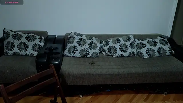 JohnnyStepBro online show from 04-18-26, 07:58