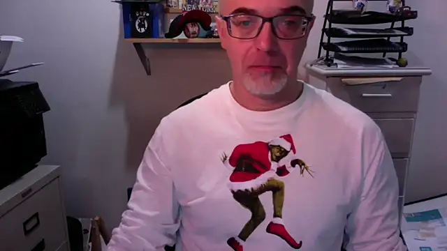 MaxVain online show from 12-18-25, 06:47