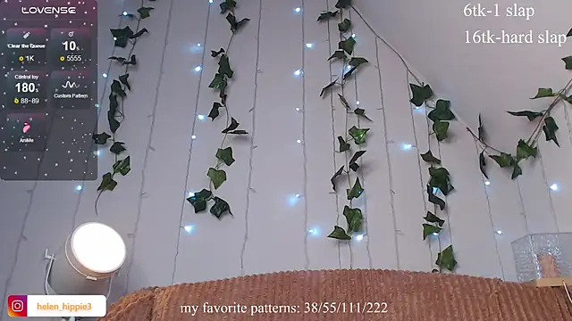 Snapshot of FoxRineHelen chatting on 10-30-25, 02:51 FoxRineHelen online show from 10-30-25, 02:51