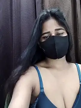 Snapshot of Lalisa_sexy chatting on 05-28-26, 05:27 Lalisa sexy online show from 05-28-26, 05:27
