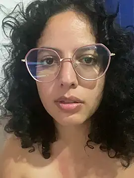 Snapshot of babyluna939 chatting on 03-08-25, 07:27 babyluna939 online show from 03-08-25, 07:27