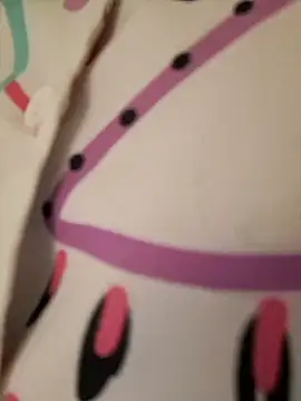 Isis Osman online show from 12-19-25, 07:10