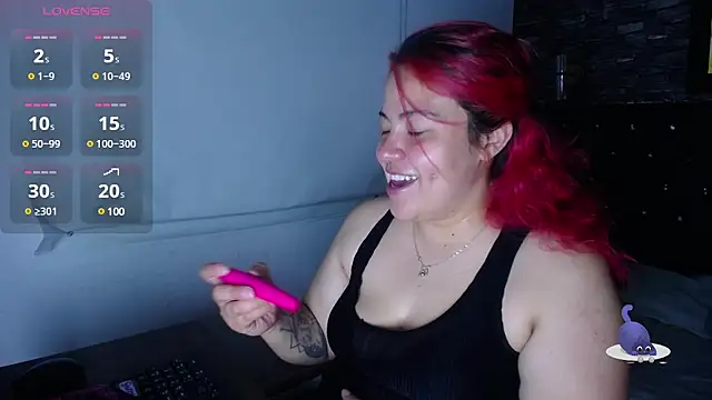 Bruja  Scarlata online show from 03-22-25, 11:11