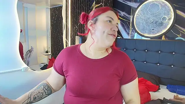 Bruja  Scarlata online show from 09-09-25, 11:32