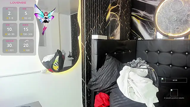 Bruja  Scarlata online show from 10-15-25, 10:15