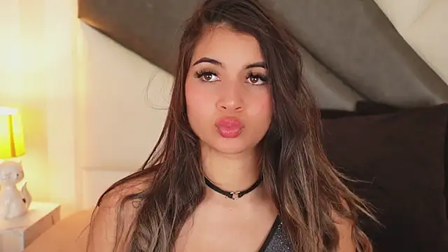 Snapshot of AnitaKariri chatting on 01-30-25, 02:58 AnitaKariri online show from 01-30-25, 02:58