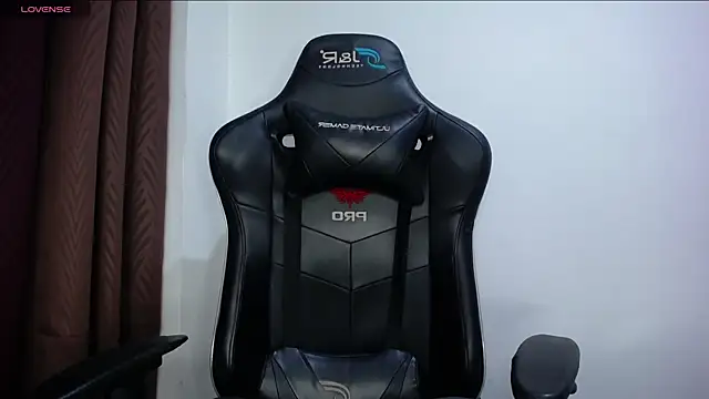 janna isa online show from 02-25-25, 02:58