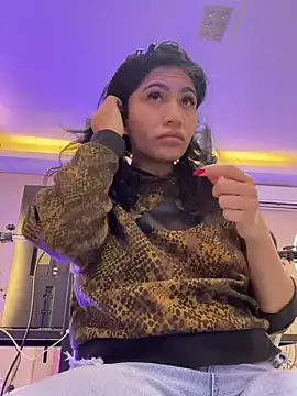 Denise Taylor online show from 01-17-25, 05:42