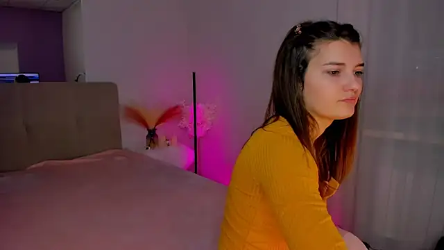 Laura Leee online show from 01-28-25, 06:27