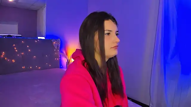 Laura Leee online show from 04-21-26, 05:14