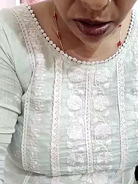 Urmila bhabhii online show from 04-11-26, 09:13