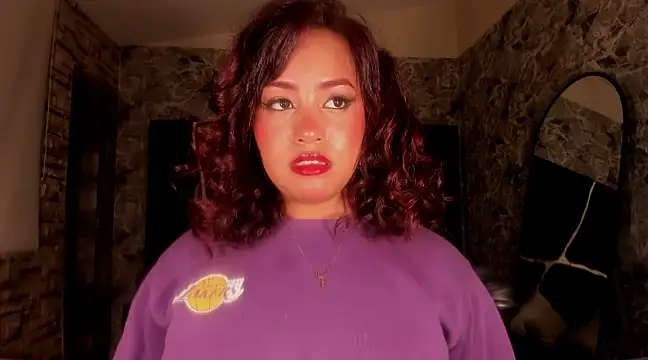 Estrella05  online show from 03-06-25, 05:03