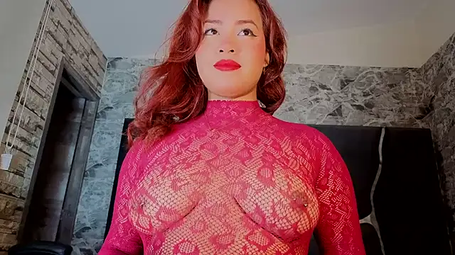 Estrella05  online show from 11-10-25, 04:33