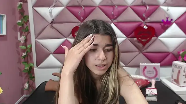 NahomiConnor  online show from 03-03-25, 01:42