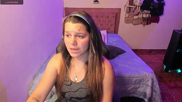 Sabrina Hall  online show from 03-01-25, 06:00