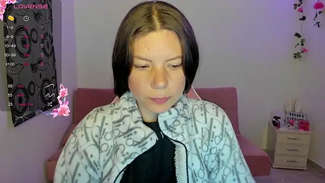 Snapshot of Susana_garcia_ chatting on 12-07-24, 01:03 Susana garcia  online show from 12-07-24, 01:03