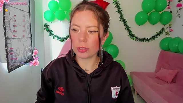 Snapshot of Susana_garcia_ chatting on 12-12-24, 06:31 Susana garcia  online show from 12-12-24, 06:31