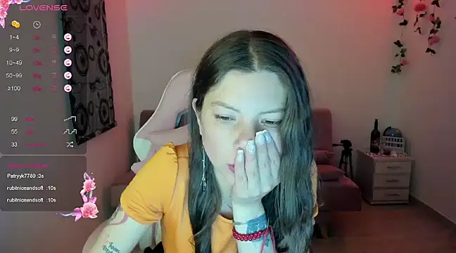 Snapshot of Susana_garcia_ chatting on 02-09-25, 12:06 Susana garcia  online show from 02-09-25, 12:06