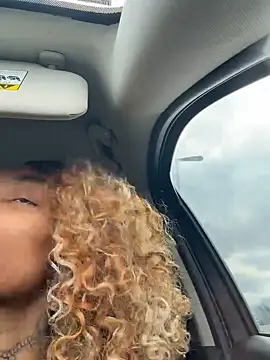 butterflybootyy online show from 03-04-25, 06:29