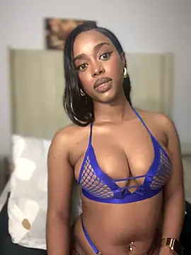 Snapshot of BhadBhad_Kitty chatting on 10-11-25, 03:28 BhadBhad Kitty online show from 10-11-25, 03:28