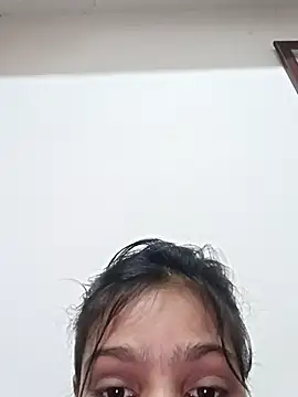 Snapshot of Riyu_05 chatting on 02-07-25, 08:01 Riyu 05 online show from 02-07-25, 08:01