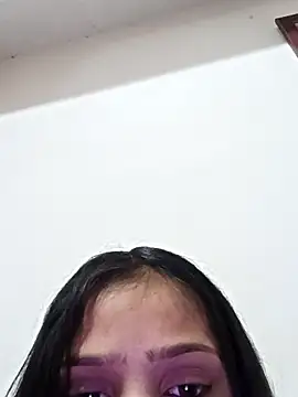 Snapshot of Riyu_05 chatting on 02-19-25, 07:06 Riyu 05 online show from 02-19-25, 07:06