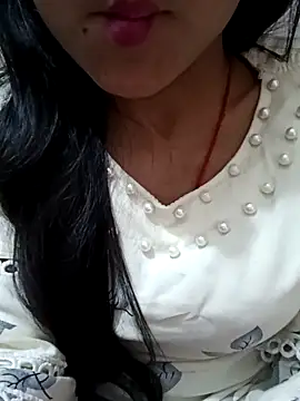 Snapshot of Riyu_05 chatting on 03-10-25, 10:26 Riyu 05 online show from 03-10-25, 10:26