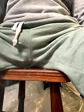 Snapshot of portugadopau chatting on 11-06-25, 10:16 portugadopau online show from 11-06-25, 10:16