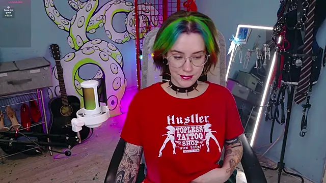 Cumpotik Eve online show from 04-25-26, 04:37