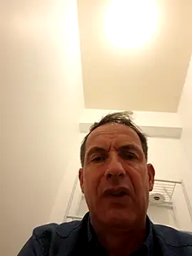 Snapshot of bagoulo chatting on 09-19-25, 08:27 bagoulo online show from 09-19-25, 08:27