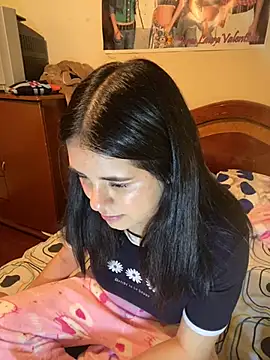 emiliaharper408 online show from 12-09-24, 06:12