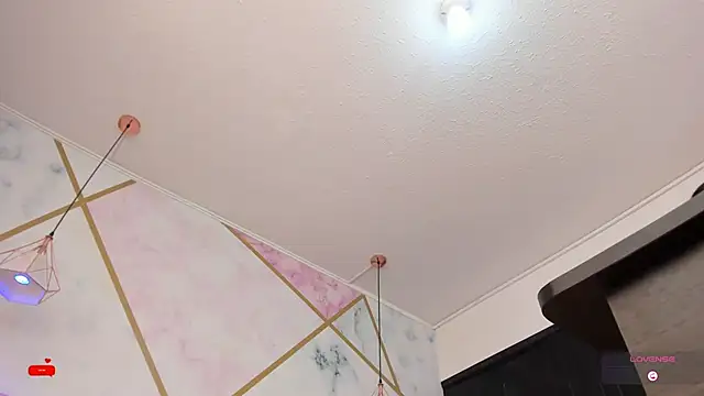 lizortiz online show from 11-06-25, 02:29