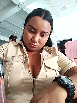 sweet07coral online show from 02-19-25, 07:05