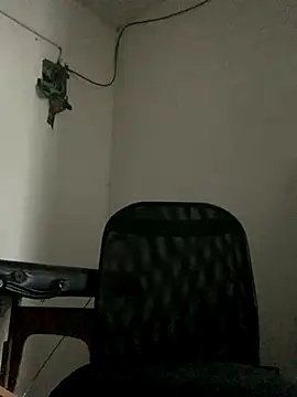 Snapshot of perrrotegrande chatting on 09-27-25, 02:11 perrrotegrande online show from 09-27-25, 02:11