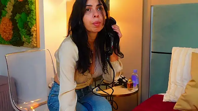 SarraRose online show from 02-28-25, 12:43