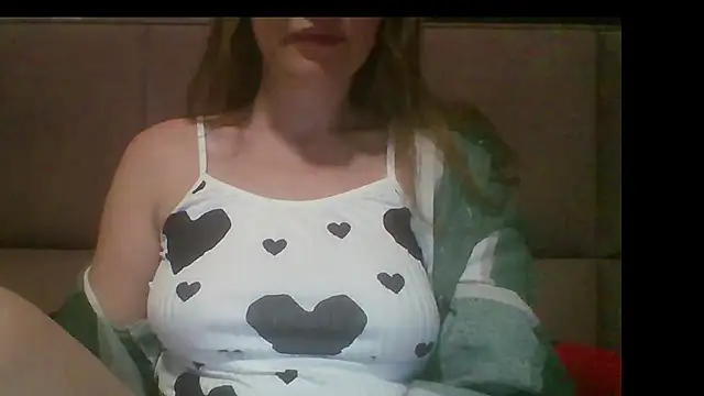 Sladkiegubki online show from 10-31-25, 10:00