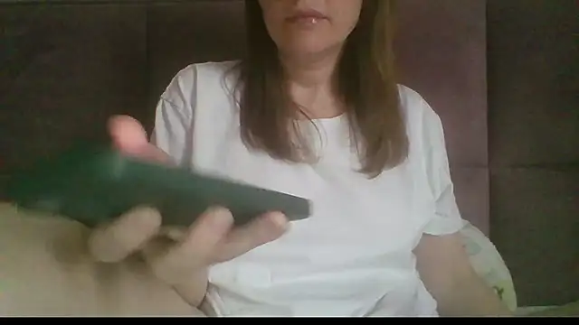 Sladkiegubki online show from 04-22-26, 09:11