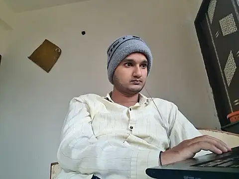 Jonrobinso online show from 11-13-25, 04:33