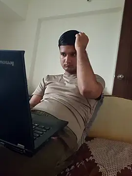 Jonrobinso online show from 04-18-26, 01:04