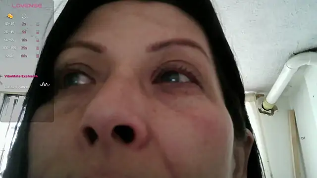 alixia81 online show from 07-30-26, 01:43