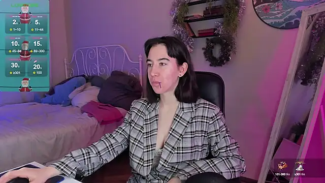 Belle Via online show from 12-16-24, 03:11