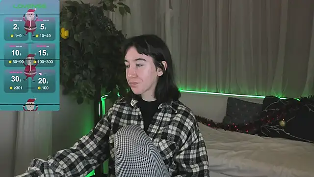 Belle Via online show from 12-24-24, 01:28