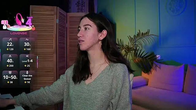 Belle Via online show from 10-24-25, 03:41