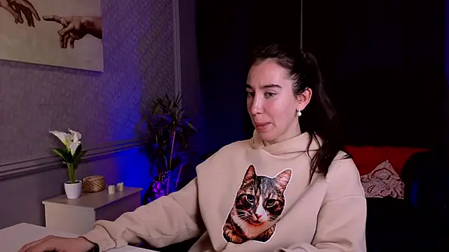 Belle Via online show from 06-25-26, 05:12