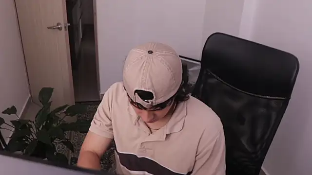 Tony Hoffa online show from 02-03-26, 08:36