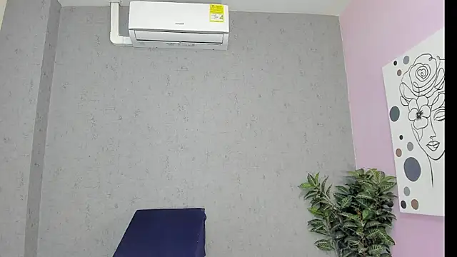 Tiffany mendez online show from 02-11-26, 12:10