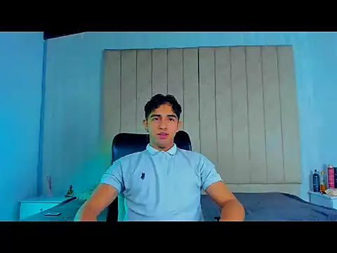 Snapshot of Muichiro_tokito1 chatting on 01-05-25, 04:36 Muichiro tokito1 online show from 01-05-25, 04:36