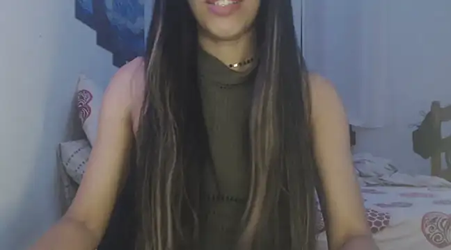 Blanc Sophie online show from 12-23-24, 04:44